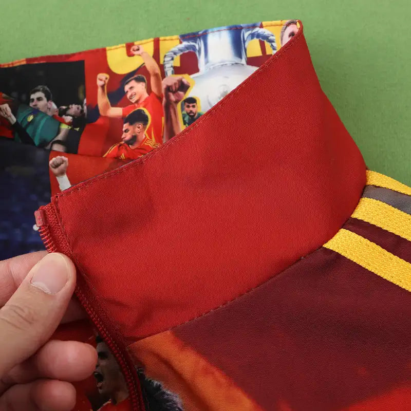 Spanien 2025-26 Wende-Fußball-Windjacke