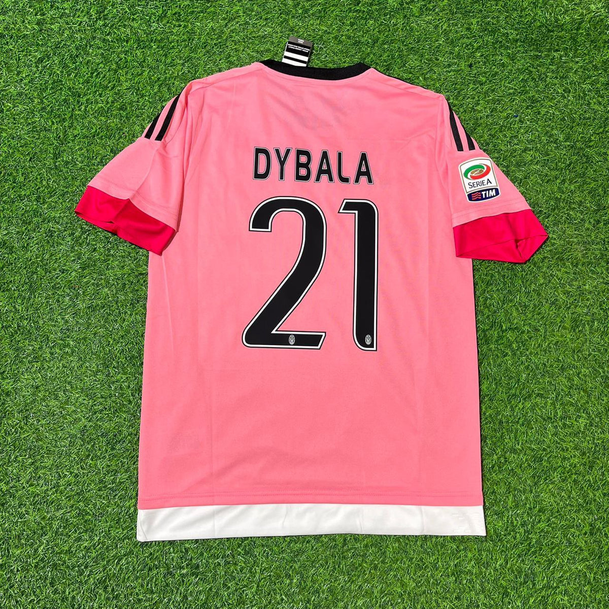 Paulo Dybala Juventus Retro Rosa 2015-2016 Trikot