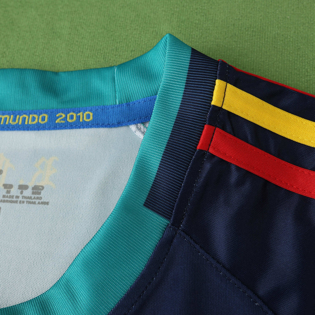 Iker Casillas Spain 2010 World Cup Final Retro Goalkeeper Jersey Trikot Camiseta Maillot Soccer Soccer Shirt