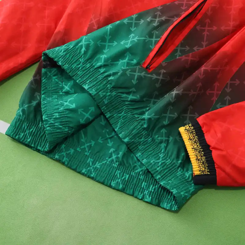Mailand 2025-26 Wendbare Fußball-Windjacke