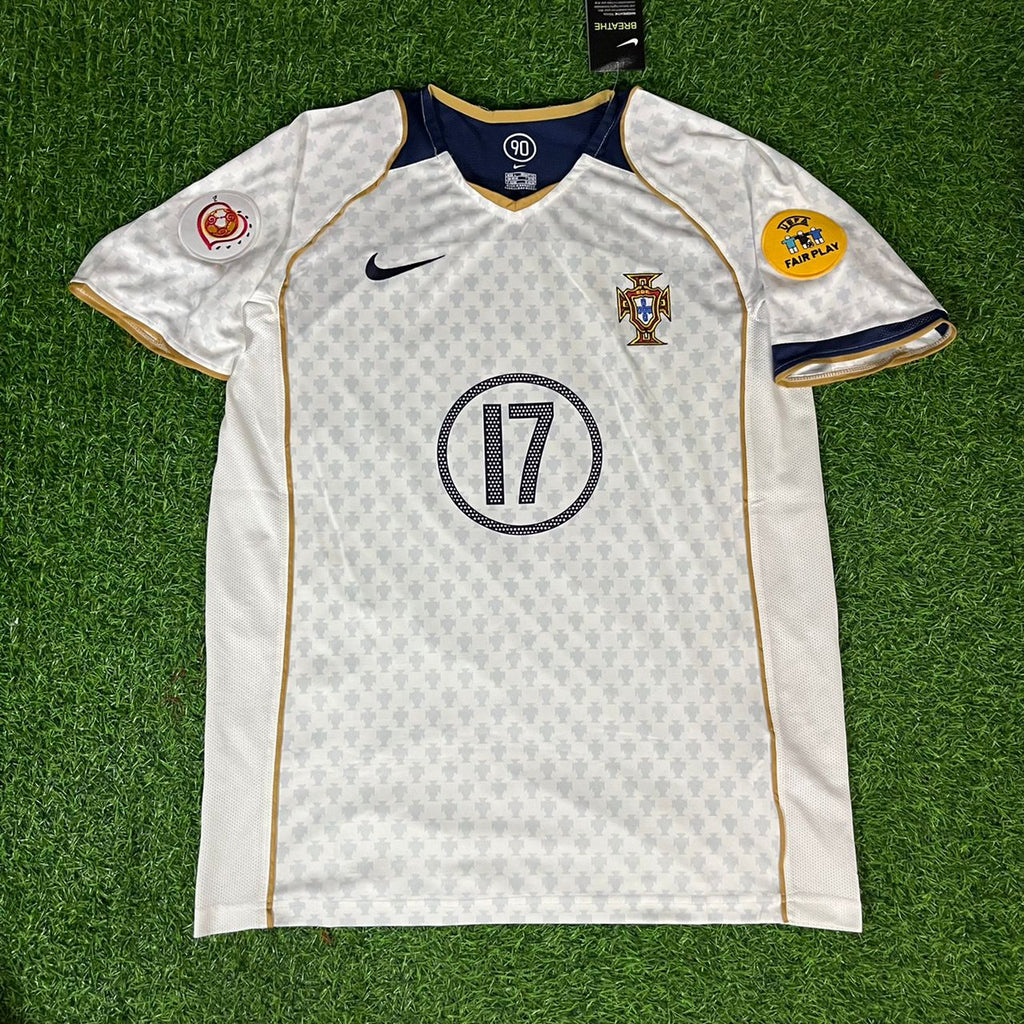Cristiano Ronaldo 17 Portugal EURO 2004 Retro White Away Soccer Kit Jersey Trikot Soccer Shirt