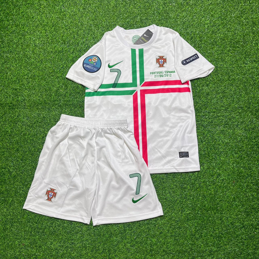 Cristiano Ronaldo Portugal 2012 White Ronaldo Kids Kit – Kit Jersey for Children – | KinderTrikot | Maillot Enfant Fußballtrikot