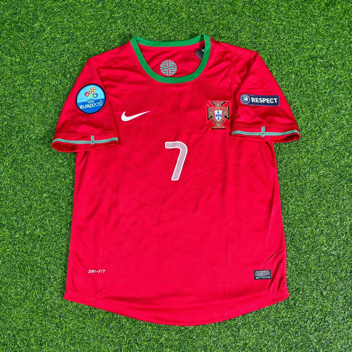Cristiano Ronaldo Portugal Euro 2012 Rot Retro Fußballtrikot Set