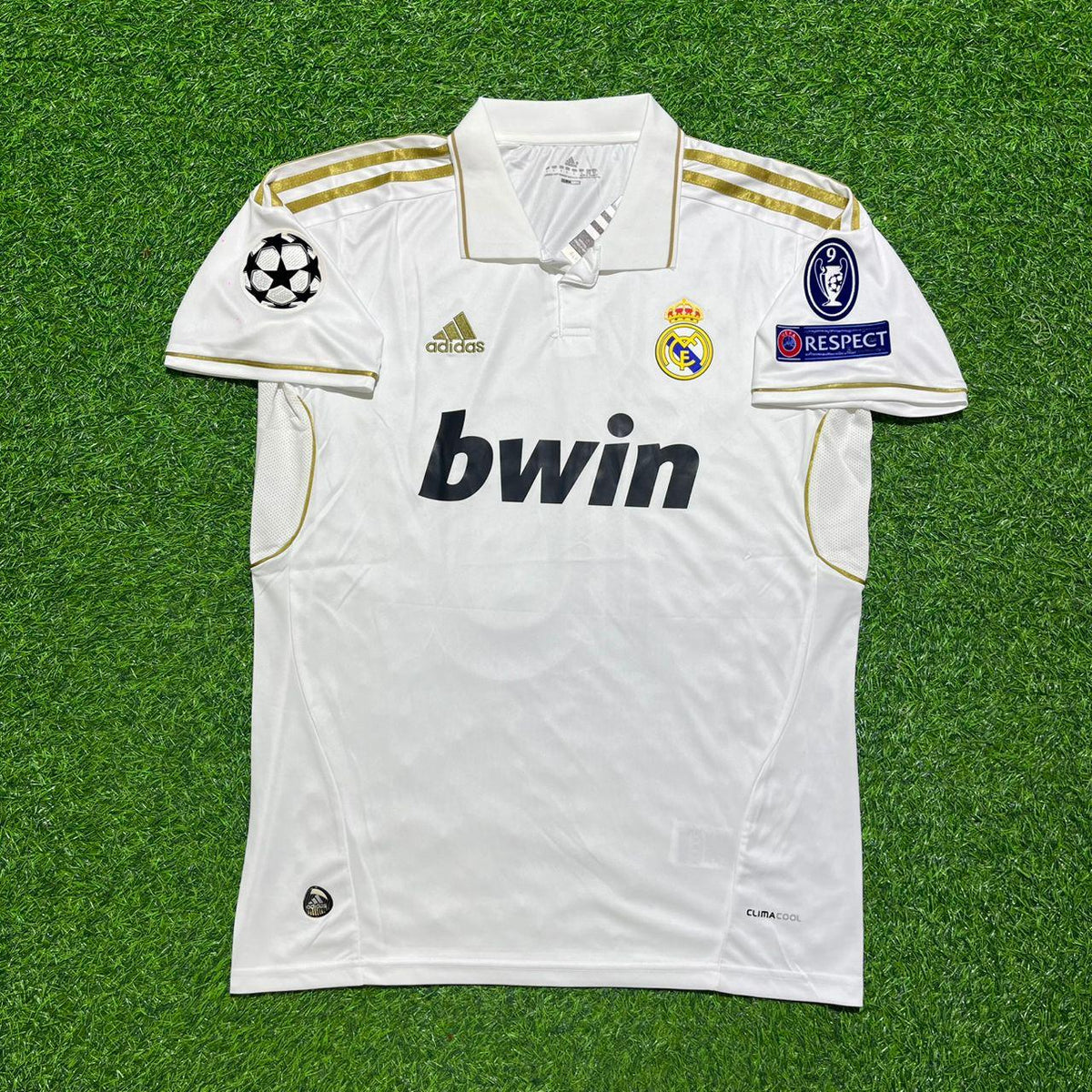 Raphaël Varane #19 Real Madrid 2011-2012 Trikot Fußballshirt