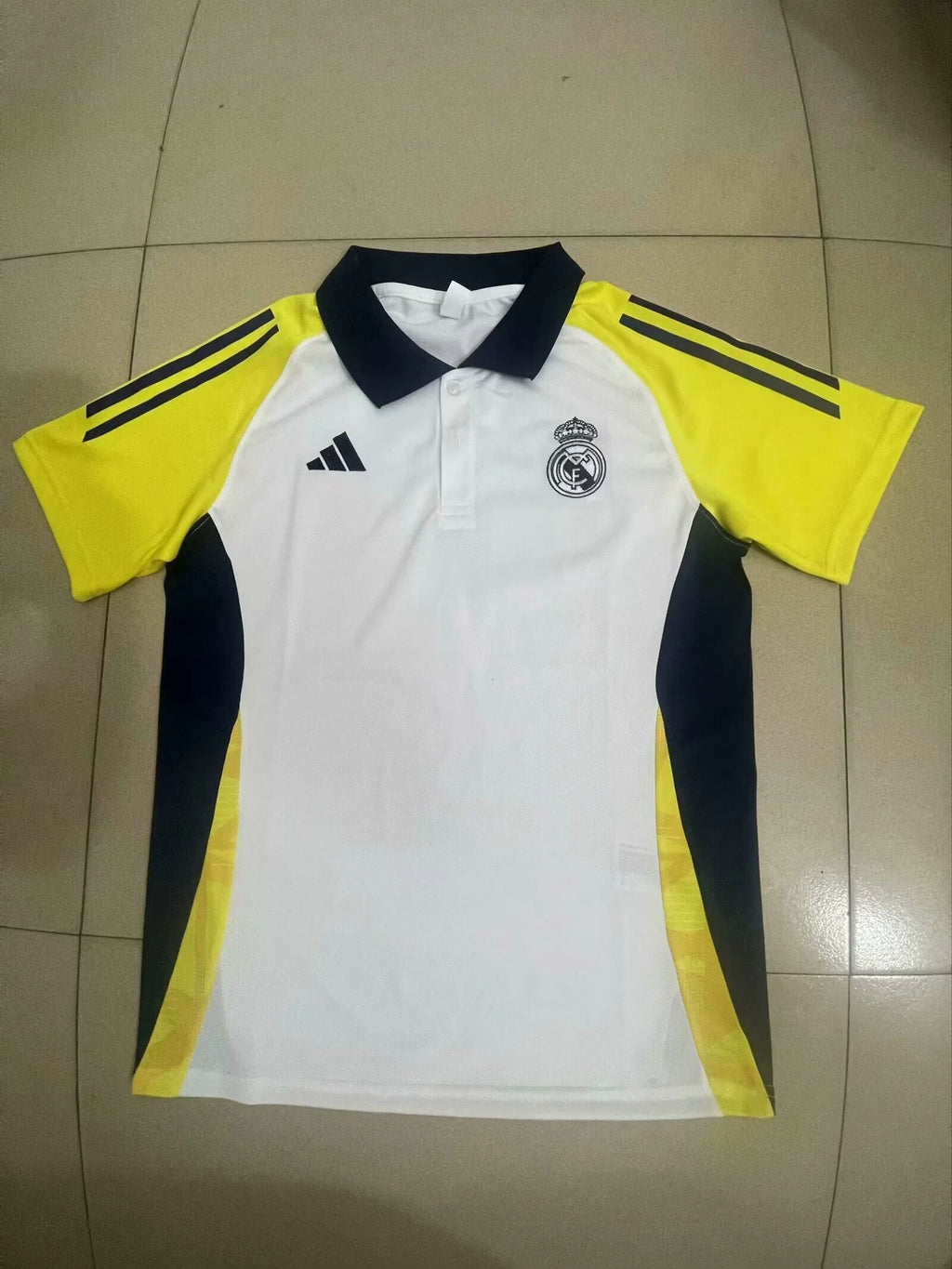 Real Madrid Polo-T-Shirt mit Polokragen