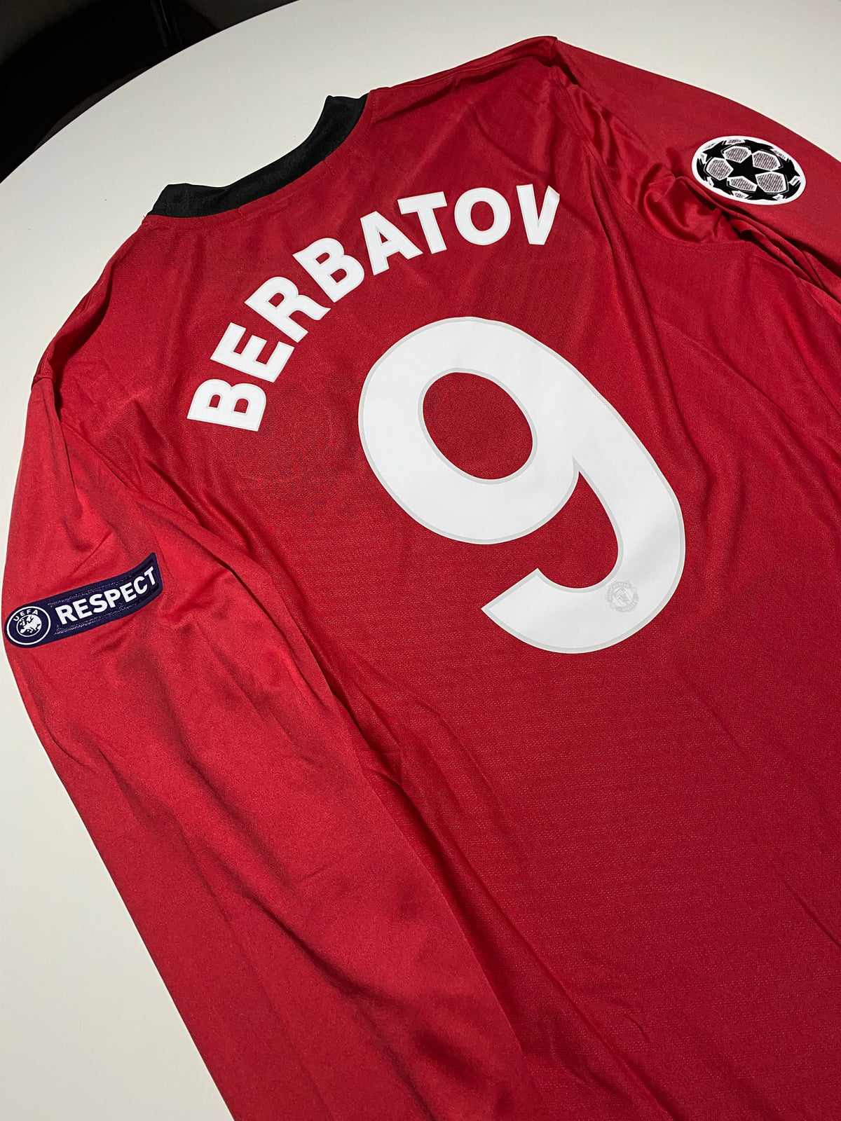 Dimitar Berbatov #9 Manchester United 2009-2010 Retro Langarm-Fußballtrikot