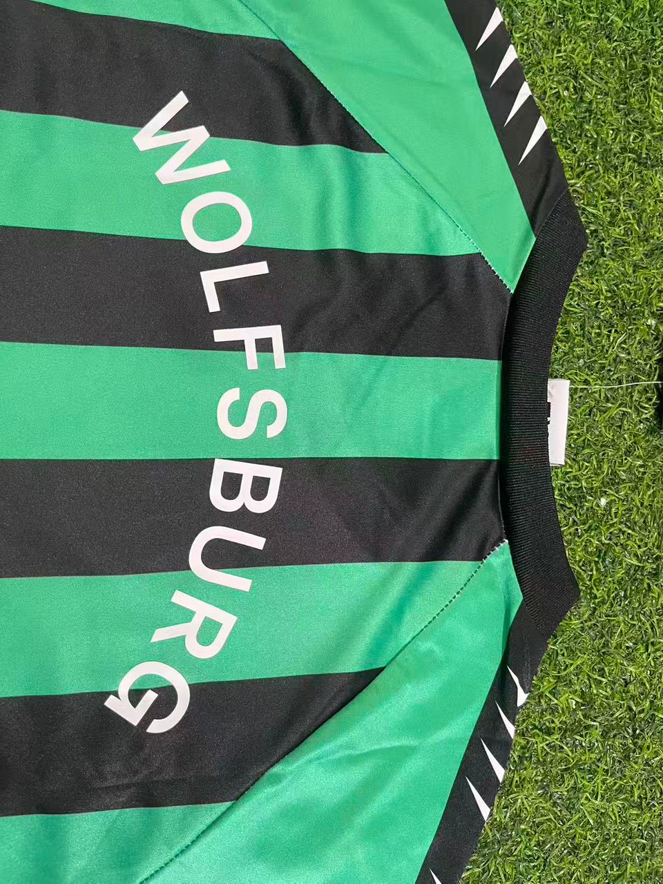 VfL Wolfsburg 1994/1995 Auswärtstrikot Retro Schwarz/Grün