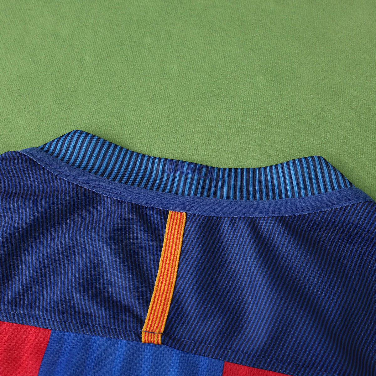Lionel Messi Barcelona 2016–2017 Heim Retro-Fußballtrikot-Set