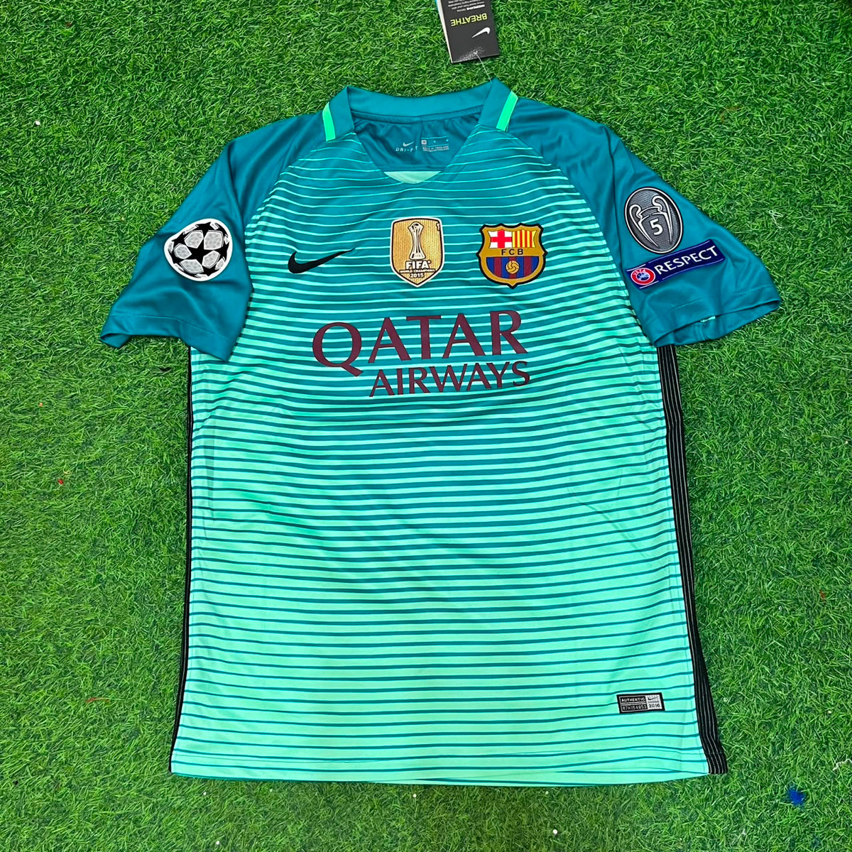 Andrés Iniesta #8 Barcelona 2016/17 Auswärtstrikot Retro Jersey Trikot Maillot Fußballhemd
