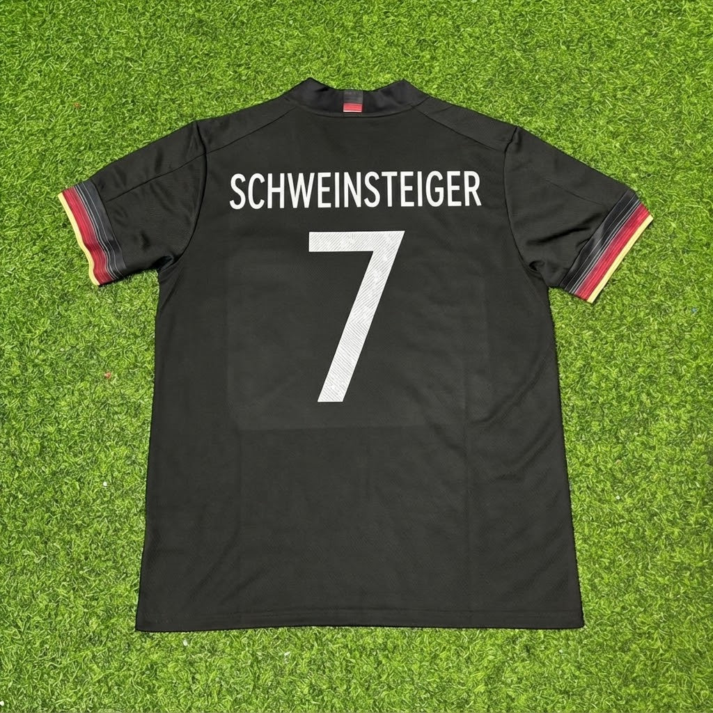 Bastian Schweinsteiger #7 Deutschland Retro Fußballtrikot Schwarz