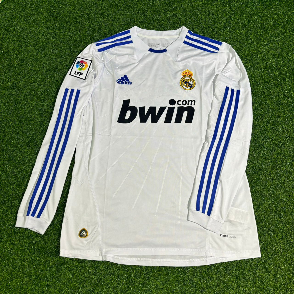 Cristiano Ronaldo Real Madrid 2010-2011 Heim Langarm Retro Fußballtrikot
