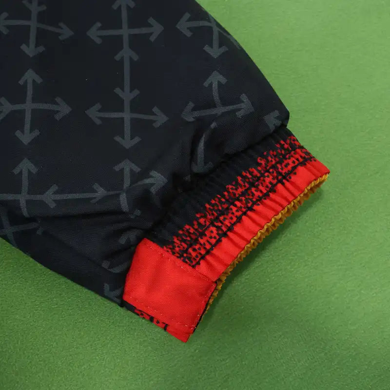 Mailand 2025-26 Wendbare Fußball-Windjacke