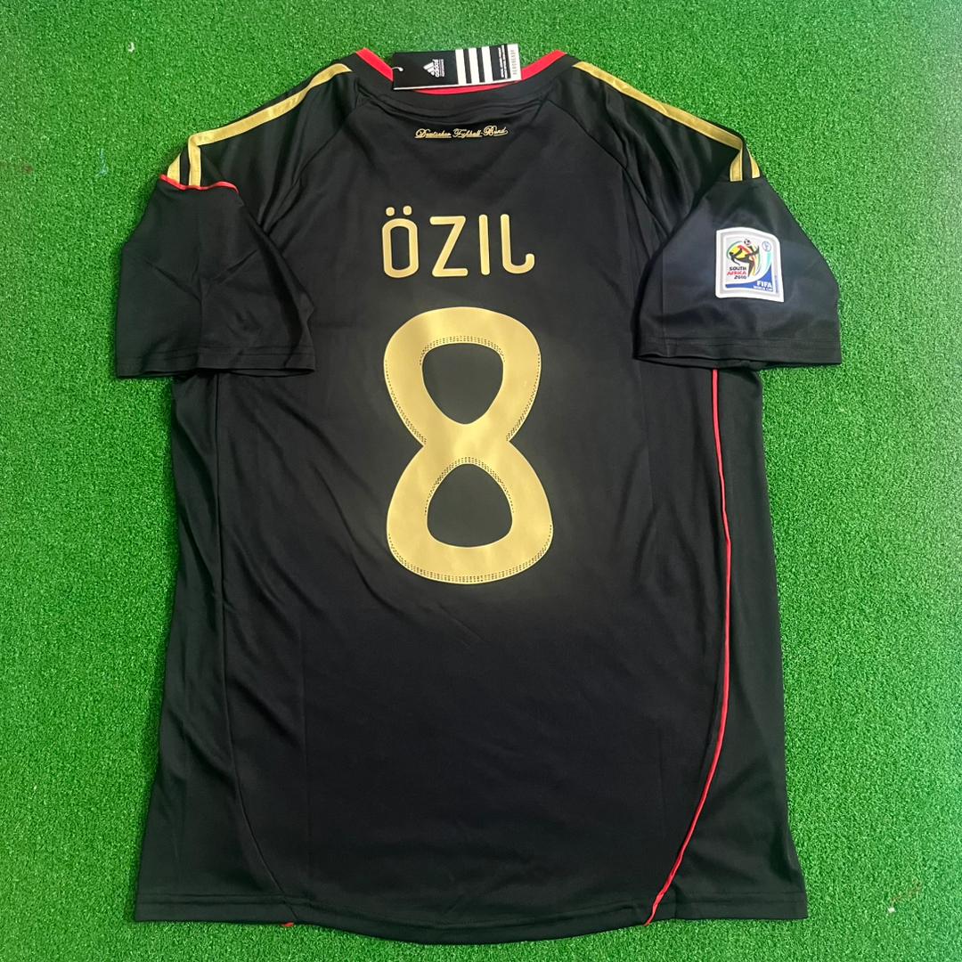 Mesut Özil - Deutschland 2010 Weltmeisterschaft Schwarzes Trikot