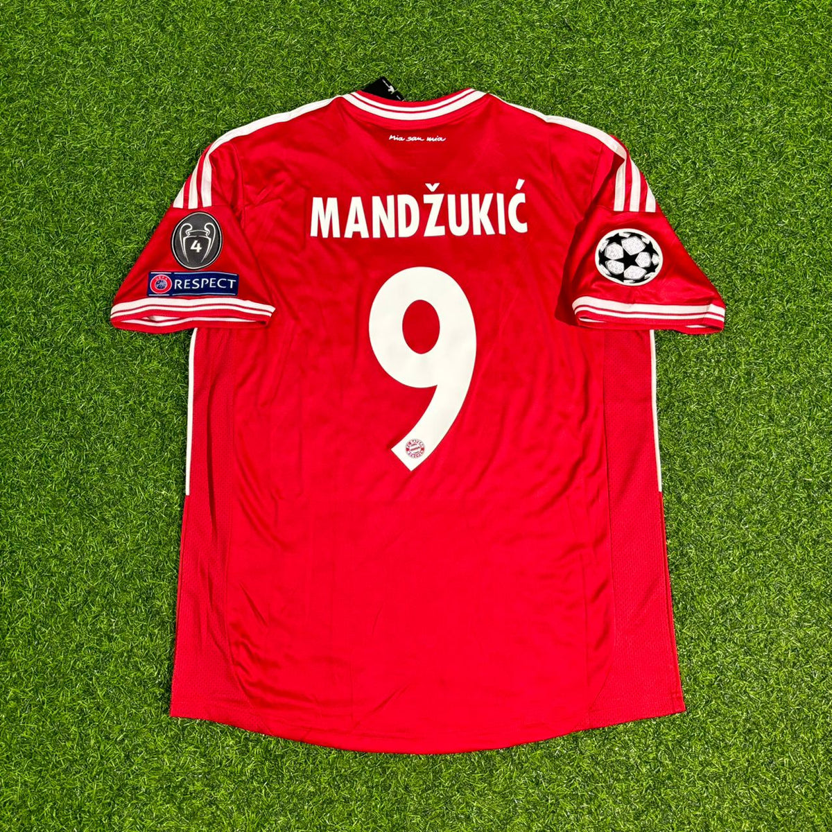Mario Mandžukić #9 Bayern München 2013 Champions League Finale Retro Trikot