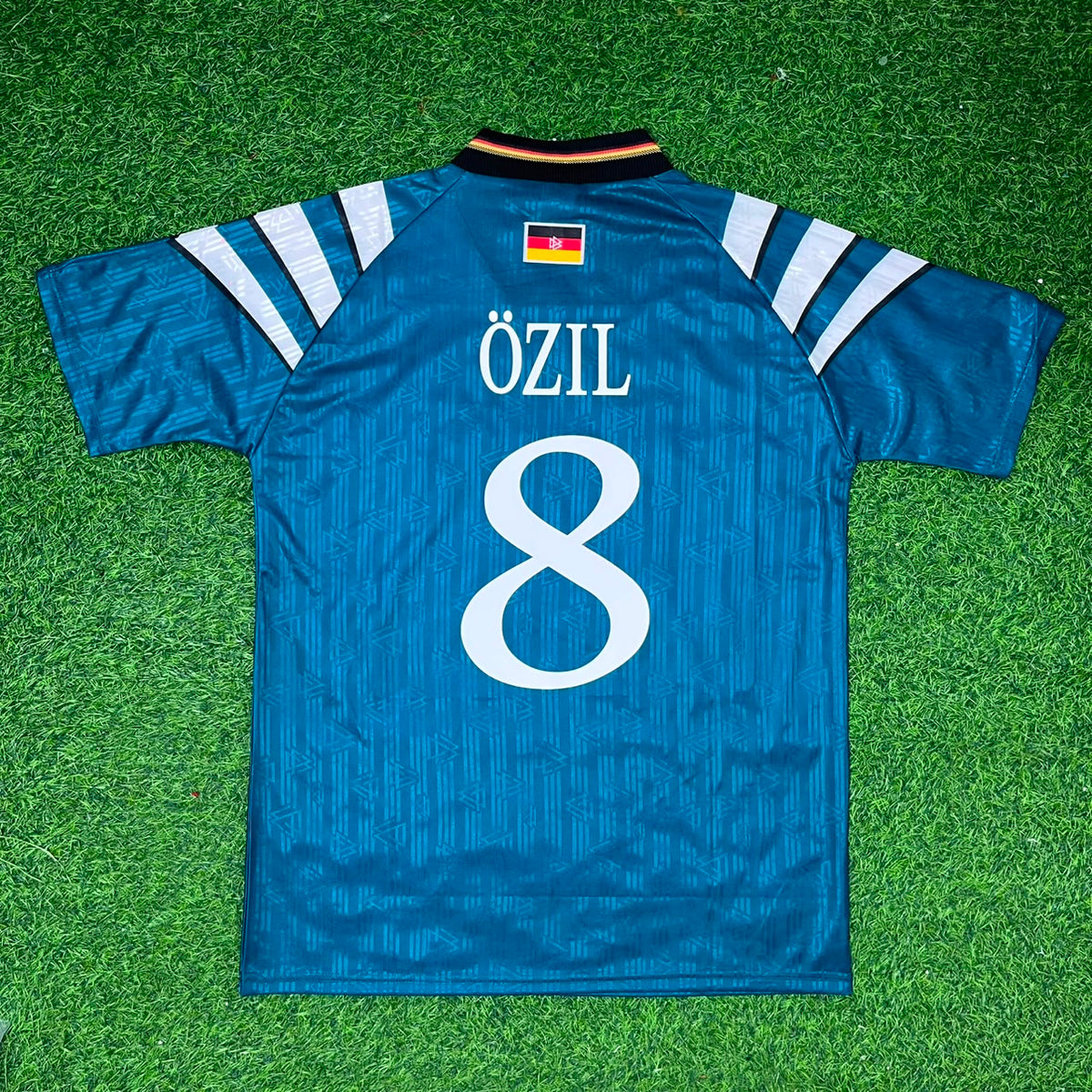 Mesut Özil Germany Deutschland Retro Jersey Trikot Soccer Shirt