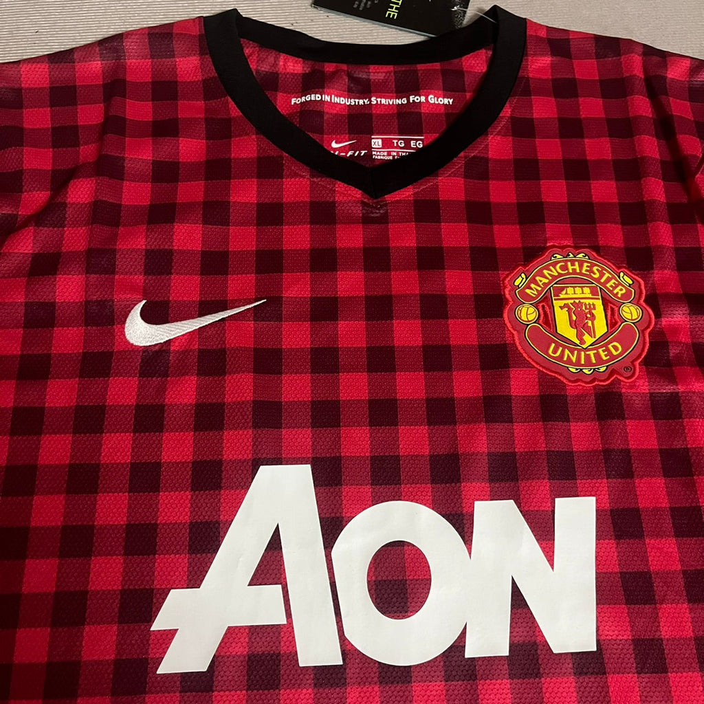 Nemanja Vidic Manchester United 2012 2013 Season Red Retro Jersey Maillot Trikot