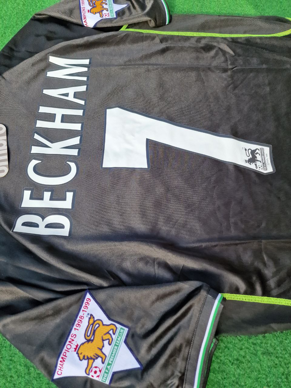 David Beckham Manchester United 1998 1999 Schwarzes Retro-Fußballtrikot