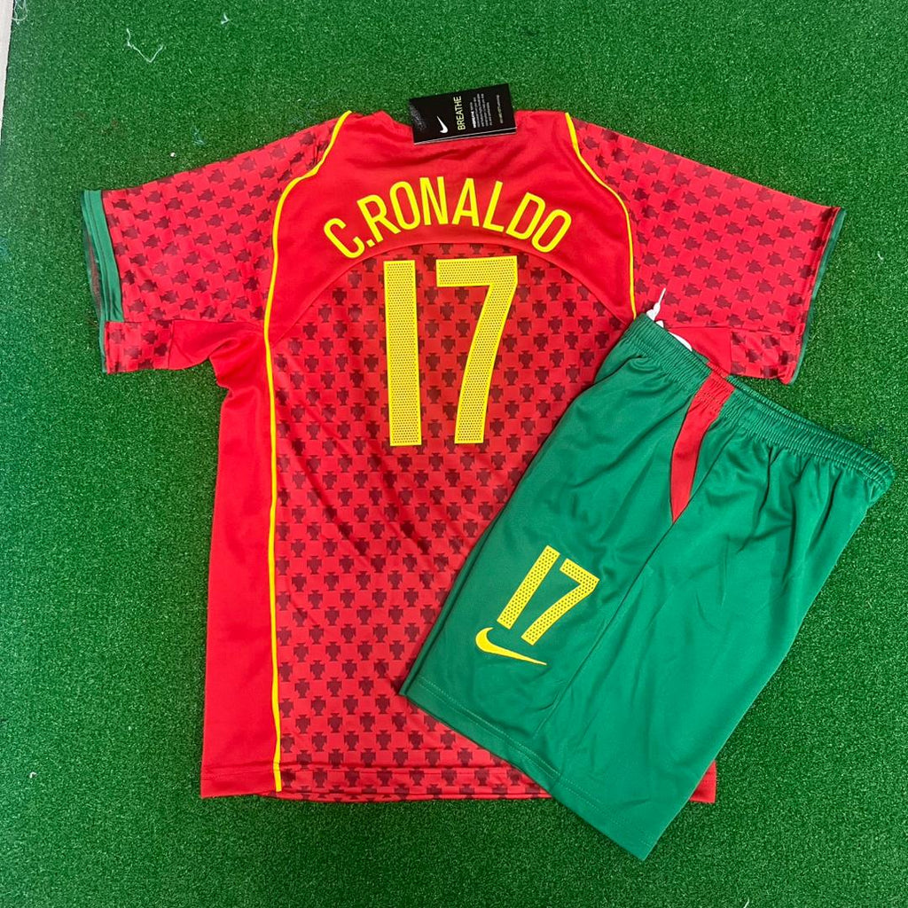 Cristiano Ronaldo Portugal 2004 Home Kids Kit – Kit Jersey for Children – | KinderTrikot | Maillot Enfant Personnalisable Soccer Shirt