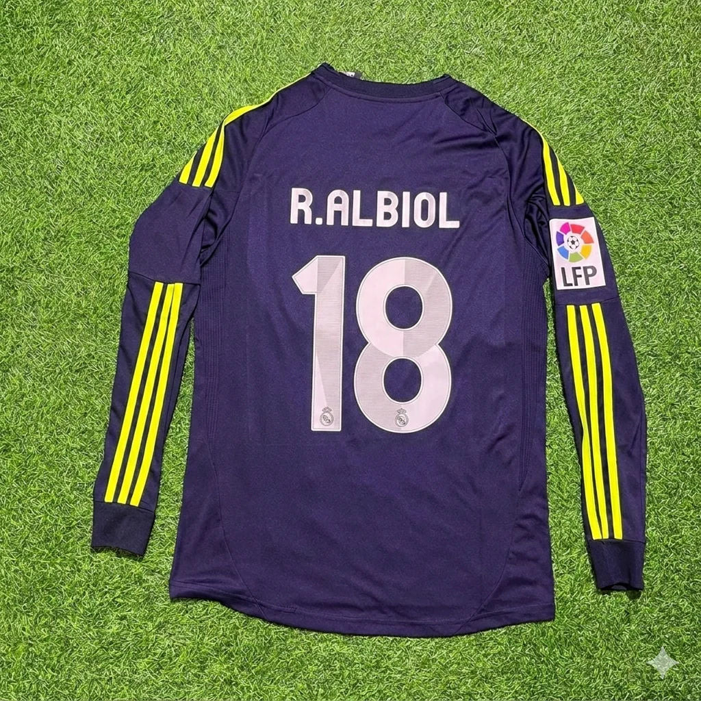 Raúl Albiol 18- Real Madrid 2012/2013 Auswärts Langarm Fußballtrikot