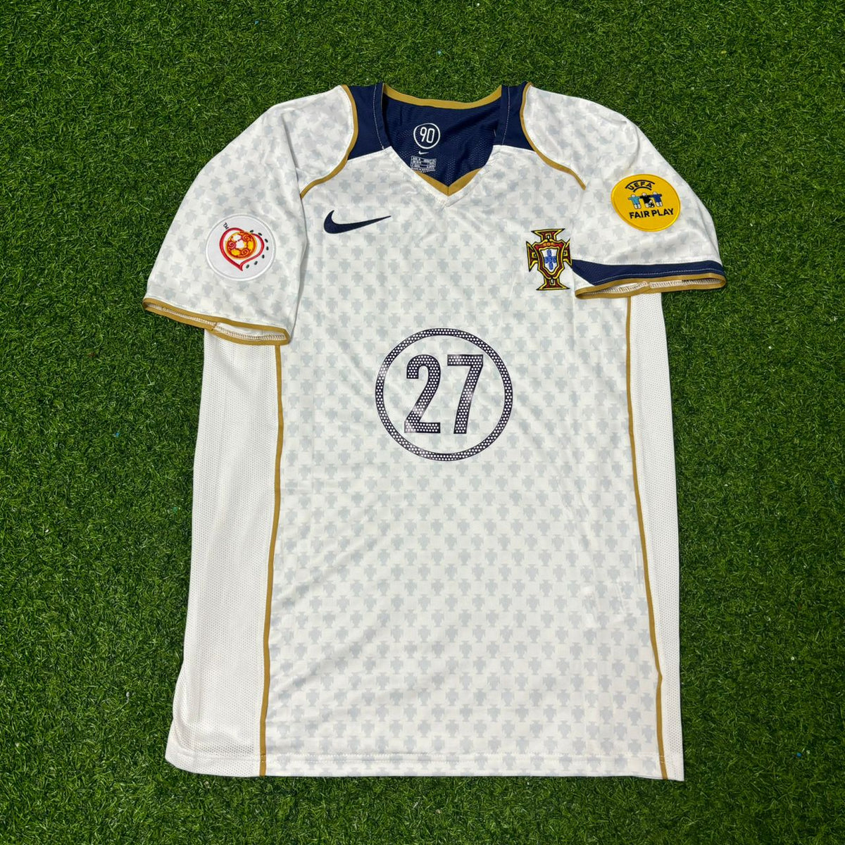 Ricardo Quaresma #27 Portugal EURO 2004 Away White Retro Football Jersey Kit