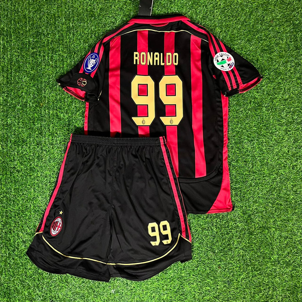 Ronaldo Nazario R9 El Fenomeno AC Mailand 2007 Kinder Heim Retro Trikot