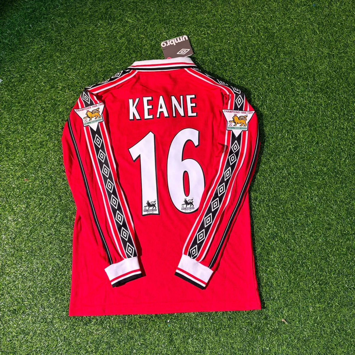 Roy Keane Manchester United 1999 Rotes Langarm-Fußballtrikot