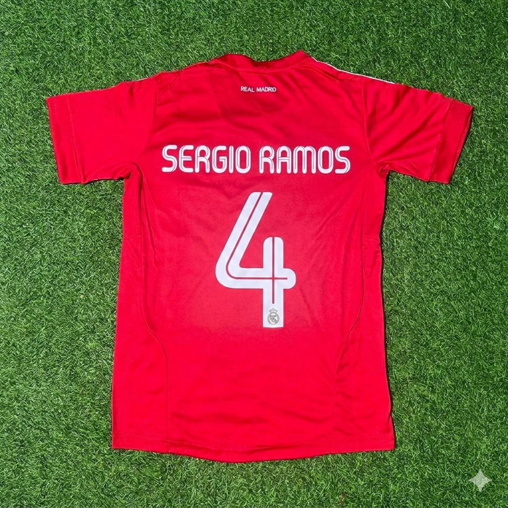 Sergio Ramos 4 – Real Madrid 2011/2012 Rotes Fußballtrikot