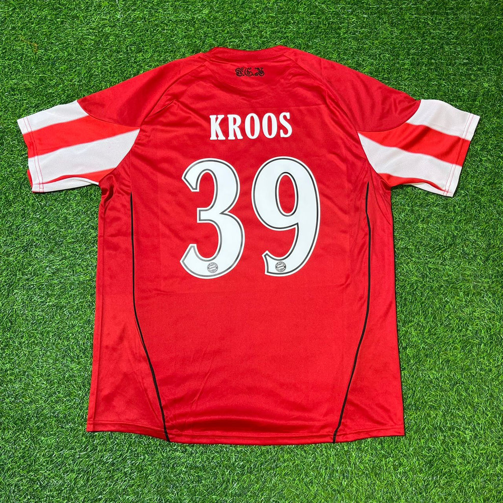 Toni Kroos FC Bayern München 2010/11 Heimtrikot