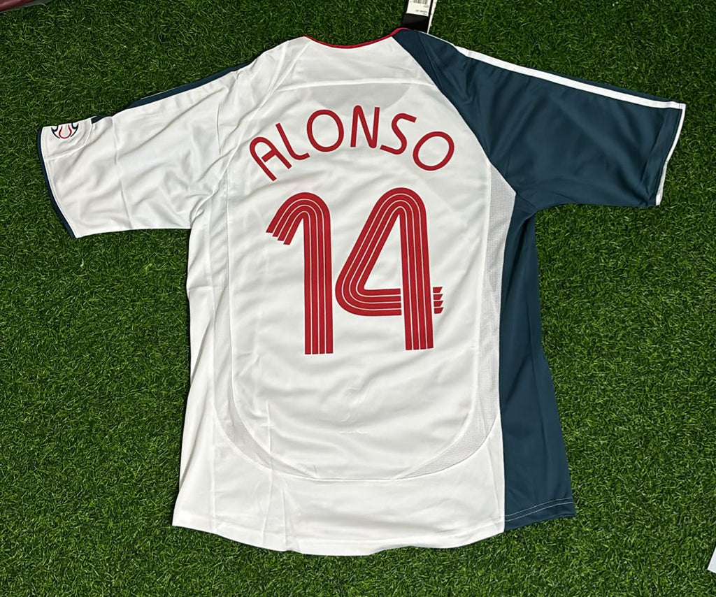 Xabi Alonso Liverpool 2006 2007 Weißes Retro-Trikot