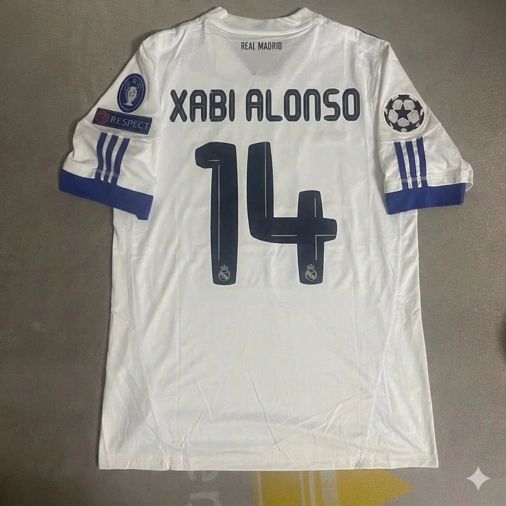 Xabi Alonso 14 - Real Madrid 2010 2011 Retro Trikot