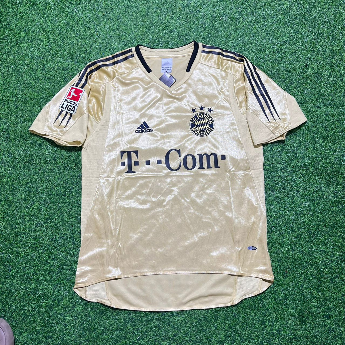 Ze Roberto Bayern München 2004/05 Retro Goldenes Fußballtrikot Set