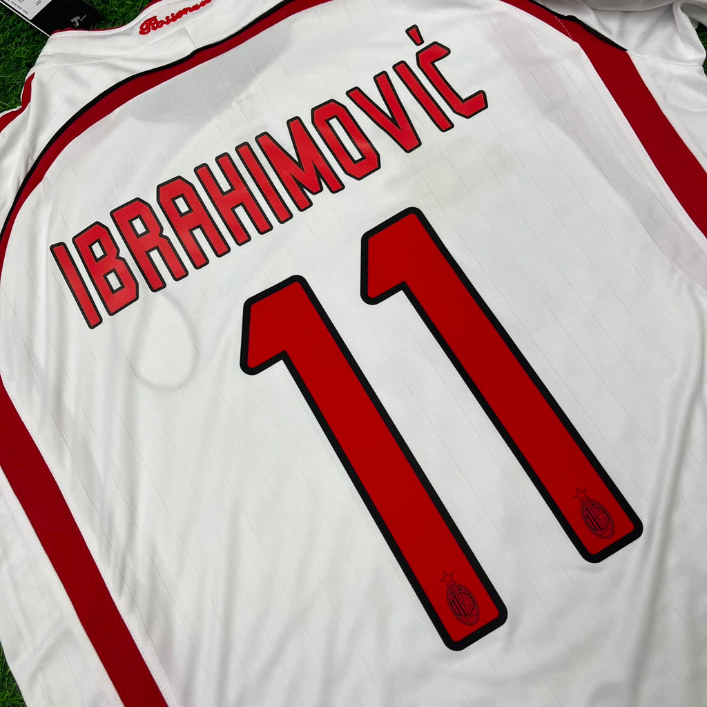 Zlatan Ibrahimovic 11 AC Milan White Long Sleeve Retro Football Jersey